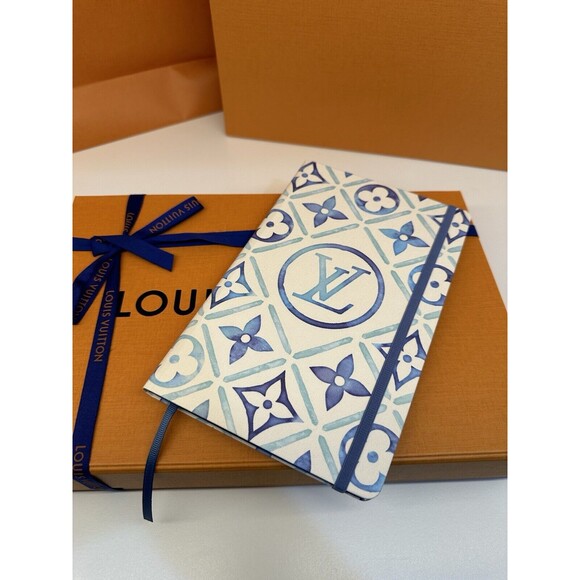 NIB Louis Vuitton Jane Notebook MM By The Pool Lagoon Blue GI1093 💯% Authentic - Picture 1 of 12